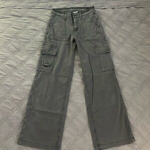 American Eagle Cargo pants